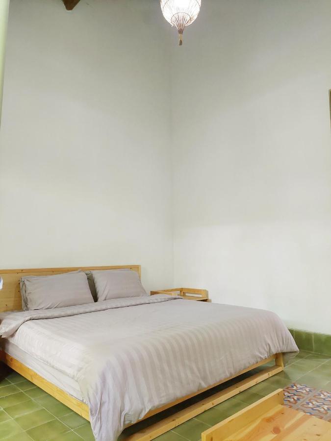 Komoreya Guesthouse Kejayan エクステリア 写真